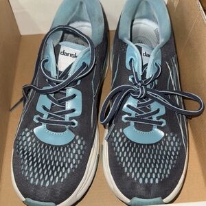 Dansko Women's Navy and Light Blue Sneakers